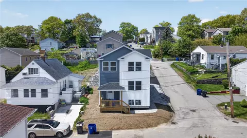 16 Milano St, Providence, RI 02904