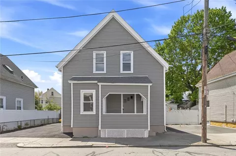35 Lawrence St, Providence, RI 02909