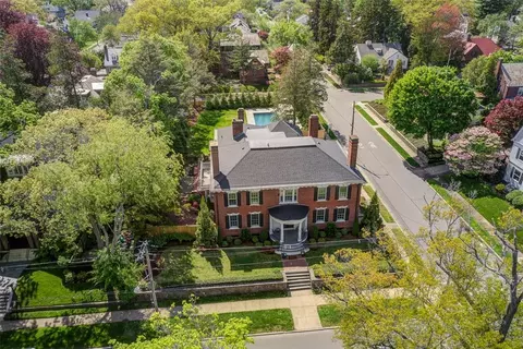 188 Blackstone Blvd, Providence, RI 02906