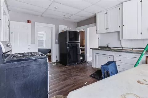 Entry Way - 651 Front St, Woonsocket, RI 02895 photo 1 of 3