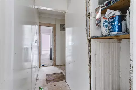 Entry Way - 651 Front St, Woonsocket, RI 02895 photo 2 of 3