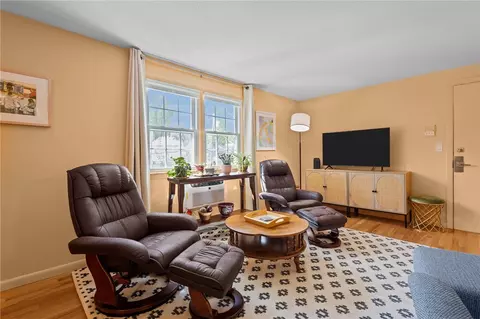 Living - 4080 Post Rd #10, Warwick, RI 02886 photo 4 of 5