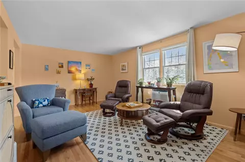 Living - 4080 Post Rd #10, Warwick, RI 02886 photo 2 of 5