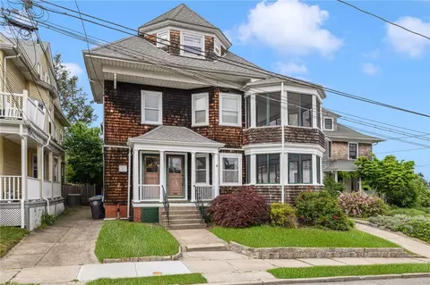 31 Windsor Rd #1, Cranston, RI 02905