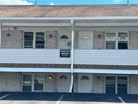 20 Hurdis St #18, North Providence, RI 02904