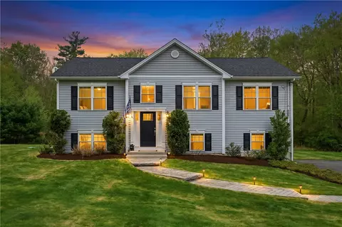 7 Pine Orchard Rd, Glocester, RI 02814