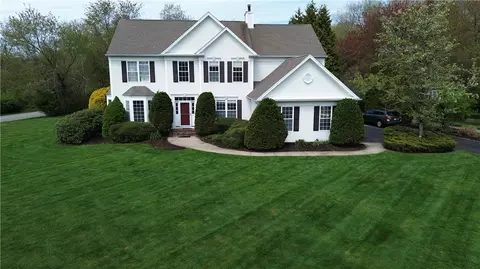 14 Day Lily Cir, South Kingstown, RI 02879