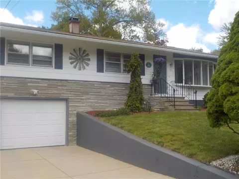 Exterior - 72 Wayne Rd, Woonsocket, RI 02895 photo 2 of 8