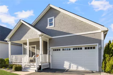161 Seawynds Dr, North Kingstown, RI 02852