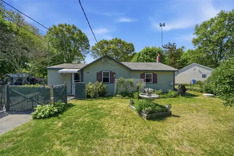 50 Lane 2, Warwick, RI 02888