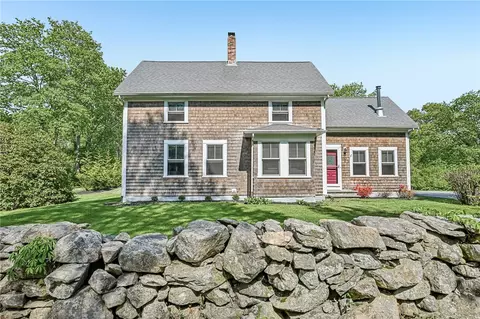 40 Sylvia Rd, Tiverton, RI 02878