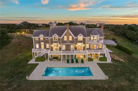 1596 W Side Rd, Block Island, RI 02807