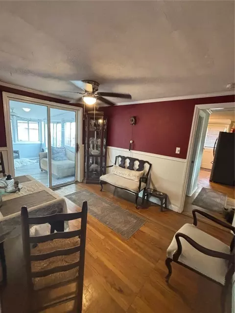 Dining - 45 Haven St, Warwick, RI 02889 photo 1 of 1