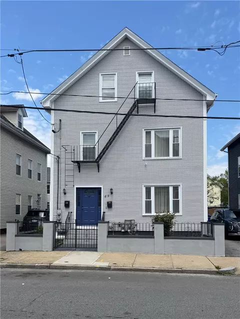 69 Centre St, Pawtucket, RI 02860