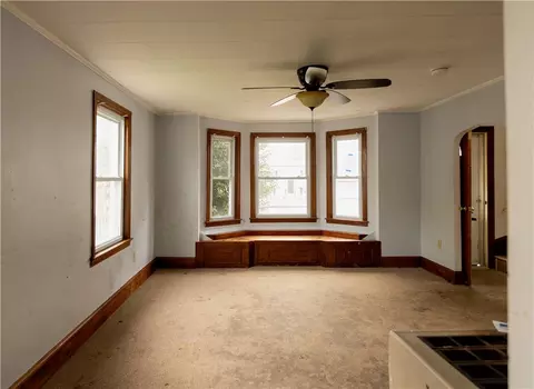 518 Snell St, Fall River, MA 02721 photo 12