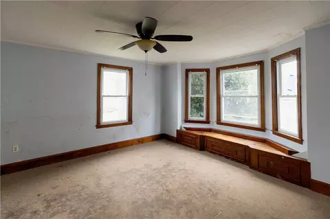 518 Snell St, Fall River, MA 02721 photo 10