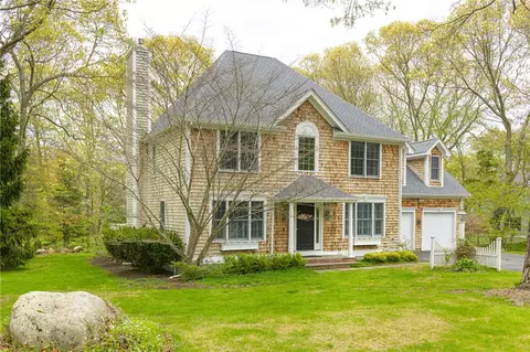Exterior - 30 Wicklow Rd, Westerly, RI 02891 photo 4 of 10