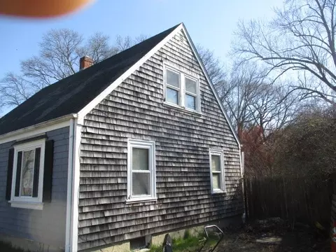 48 Wesleyan Ave, Warwick, RI 02886 photo 8