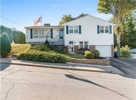 19 Legion Memorial Dr, Providence, RI 02909