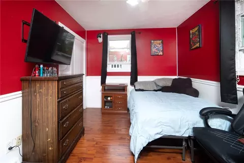 Bedroom - 48 Plenty St, Warwick, RI 02889 photo 1 of 6