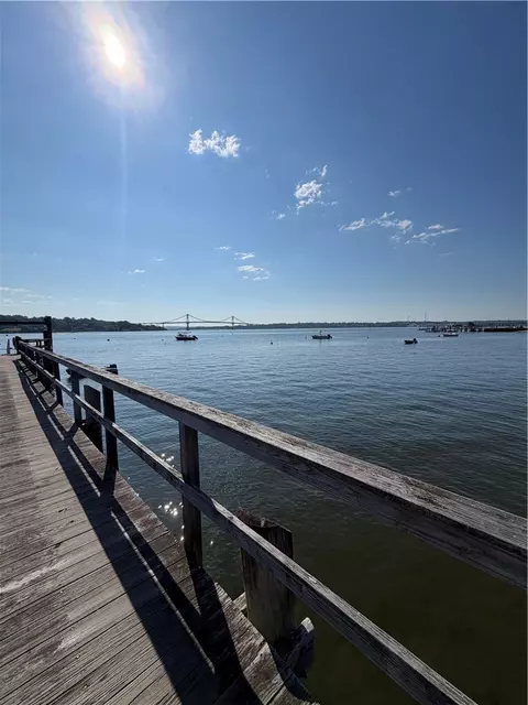 0 Beach Rd, Portsmouth, RI 02871
