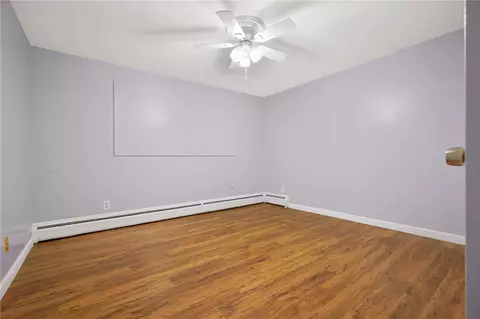Bedroom - 1 Pinehurst Rd, Riverside, RI 02915 photo 5 of 6