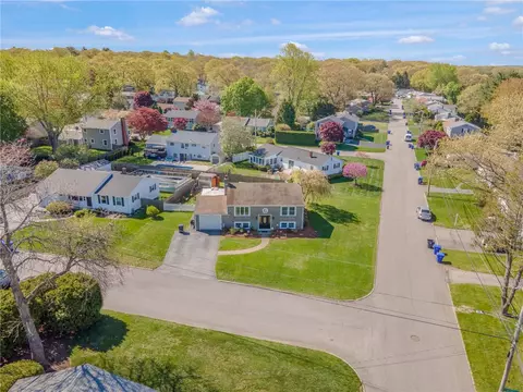 View/Area - 1 Pinehurst Rd, Riverside, RI 02915 photo 1 of 2