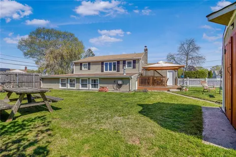 Exterior - 1 Pinehurst Rd, Riverside, RI 02915 photo 6 of 13