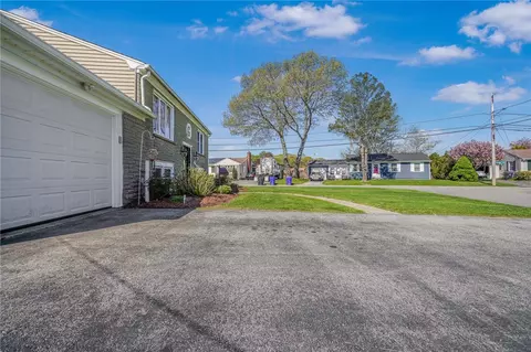 Exterior - 1 Pinehurst Rd, Riverside, RI 02915 photo 10 of 13