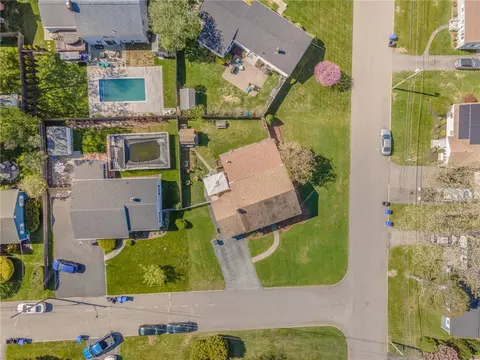 View/Area - 1 Pinehurst Rd, Riverside, RI 02915 photo 2 of 2