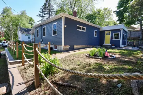 Exterior - 36 Munro Ave, Warren, RI 02885 photo 8 of 14