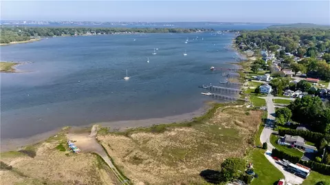 View/Area - 36 Munro Ave, Warren, RI 02885 photo 4 of 4