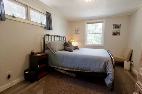 Bedroom - 36 Munro Ave, Warren, RI 02885 photo 2 of 2