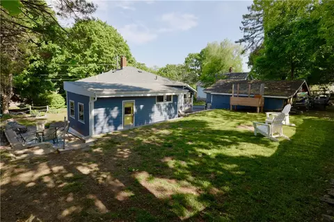 Exterior - 36 Munro Ave, Warren, RI 02885 photo 9 of 14