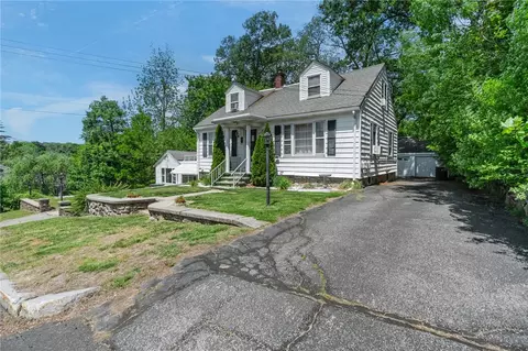 129 Lefrancois Blvd, Woonsocket, RI 02895