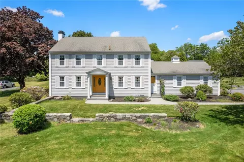 41 Kirby Ave, Warwick, RI 02889 photo 2