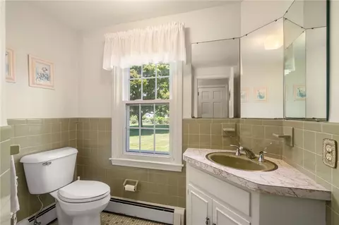 41 Kirby Ave, Warwick, RI 02889 photo 20