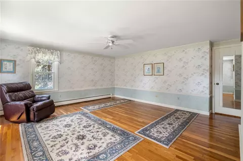 41 Kirby Ave, Warwick, RI 02889 photo 32
