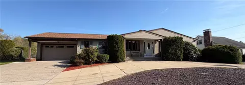 45 Pinewood Dr, North Providence, RI 02904