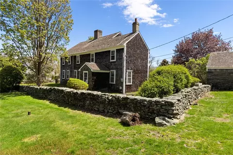 Exterior - 6 Baldwin Rd, Middletown, RI 02842 photo 14 of 21