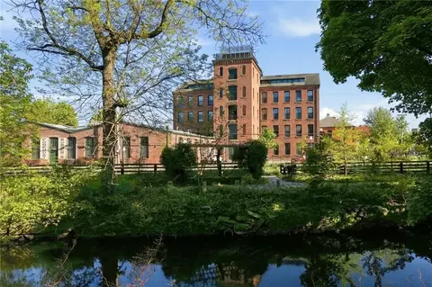 532 Kinsley Ave #303, Providence, RI 02909