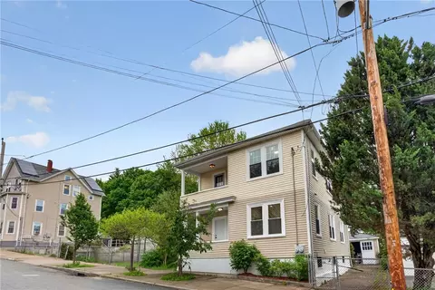 31 Bowdoin St, Providence, RI 02909