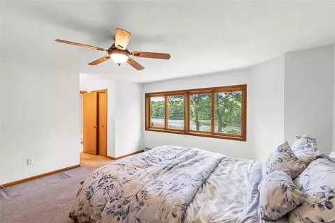 Bedroom - 12 Silver St, Warwick, RI 02889 photo 2 of 4