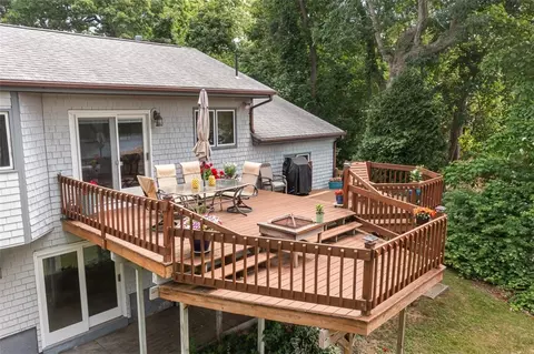 Exterior - 12 Silver St, Warwick, RI 02889 photo 14 of 15