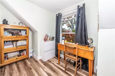 Bedroom - 204 Harmony Ct, Warwick, RI 02889 photo 7 of 10