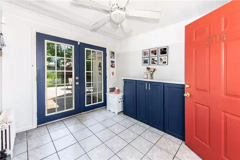 Entry Way - 204 Harmony Ct, Warwick, RI 02889 photo 1 of 4