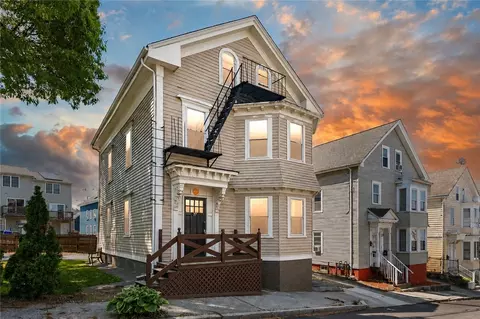 37 Royal St, Providence, RI 02906