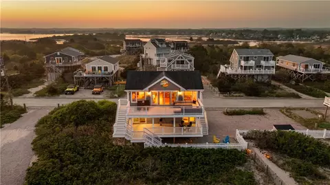 694 Charlestown Beach Rd, Charlestown, RI 02813