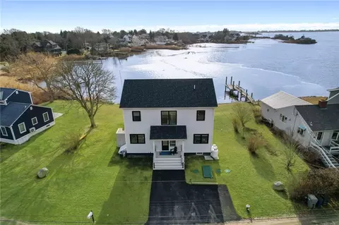 38 Beach Dr, South Kingstown, RI 02879