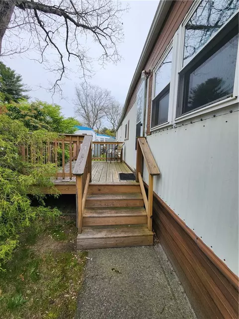 Exterior - 13 Lane Two Ln, Coventry, RI 02816 photo 3 of 4